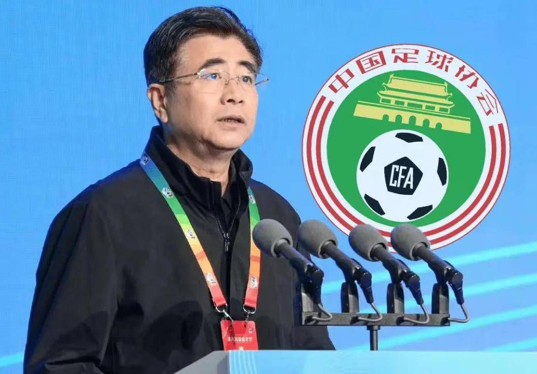 同索拉里一样，弗洛伦蒂诺认为安切洛蒂是俱乐部过去、现在和未来的关键人物，无论他的角色是什么，皇马都希望他成为俱乐部的一部分。